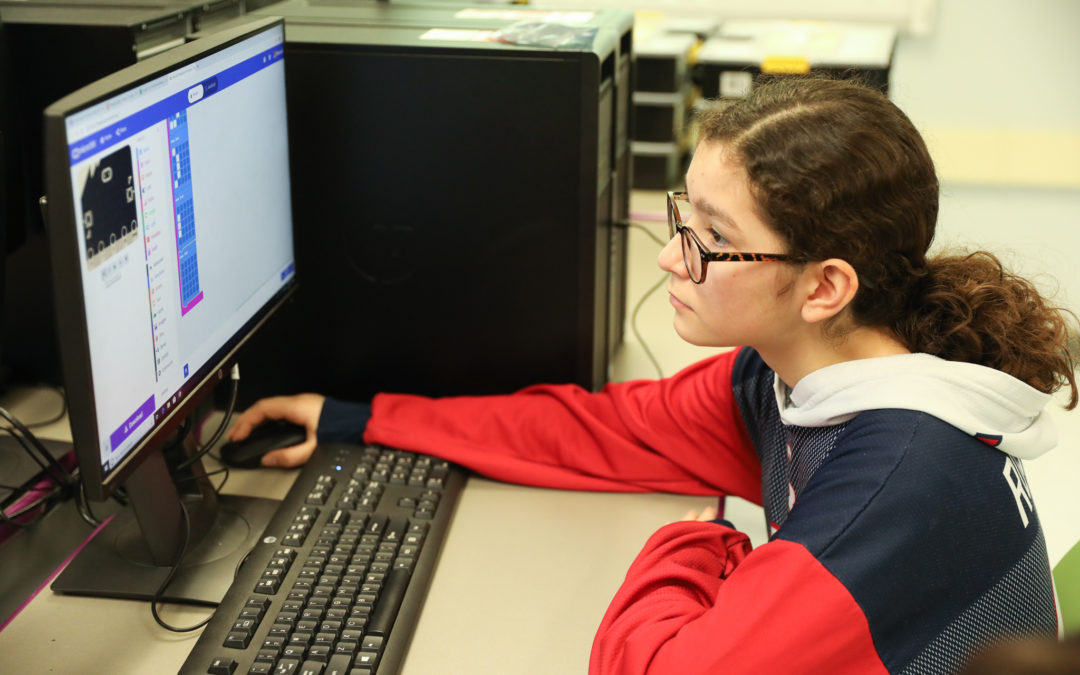 Microsoft TEALS program promotes innovation in middle school students